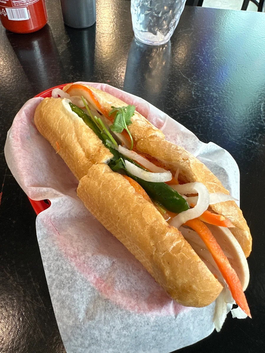 special vietnamese cold cut sub 越南特式切肉麵包 베트남식 스페셜 샌드위치, Pho Khanh Express (Hastings)
